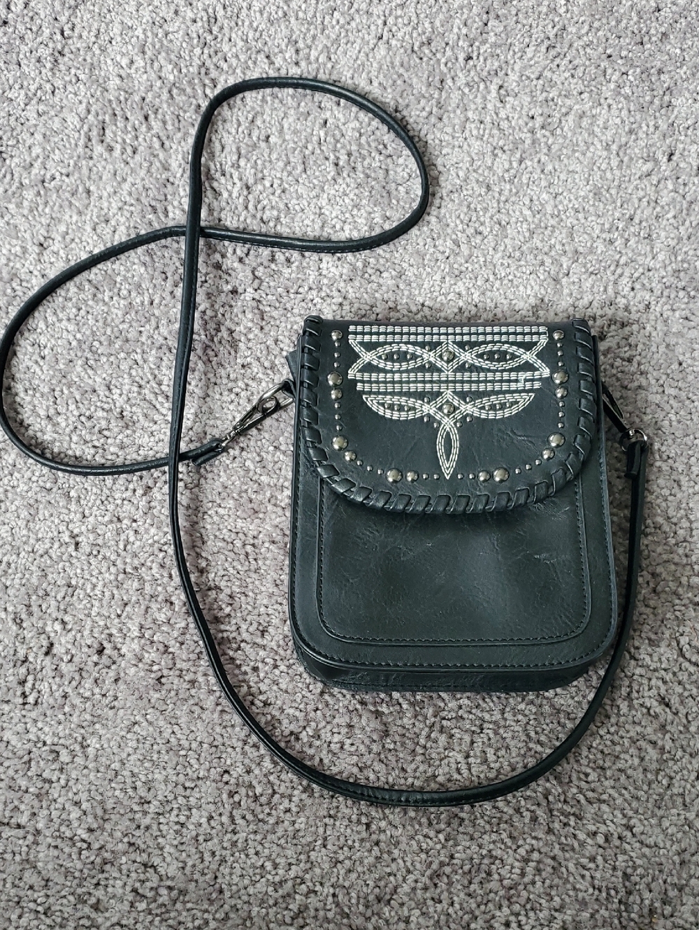 Source Unknown Black Crossbody Bag with Silver Stud Embellishment